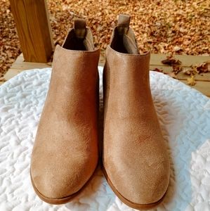 American Eagle Tan Booties
